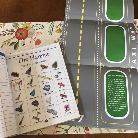 Paper Airplane Book - Picture 3 of 5